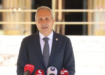 CHP’li Özçağdaş: ”Bakan Yusuf Tekin bugün itibarıyla Türkiye için bir beka sorunudur”