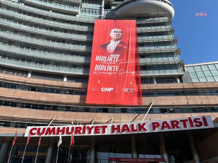 CHP Yurt Dışı Birlikleri’nden Özgür Özel’e destek bildirisi