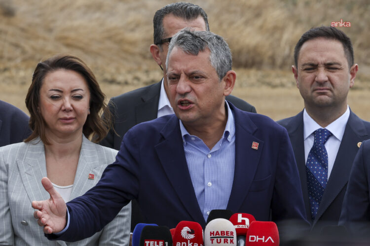 Özgür Özel, Trump’ın ‘hileli seçim’ ifadesine dikkat çekti