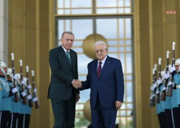 Cumhurbaşkanı Erdoğan, Filistin Devlet Başkanı Abbas ile görüştü