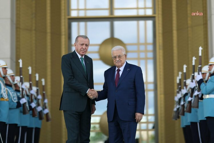 Cumhurbaşkanı Erdoğan, Filistin Devlet Başkanı Abbas ile görüştü