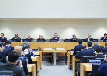 Çin Başbakanı: 5 yıl içinde gelişmekte olan ülkelerde binlerce proje başlatacağız