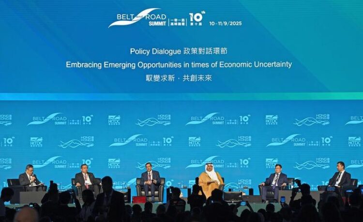 10. Kuşak ve Yol Zirvesi, Çin’in Hong Kong bölgesinde başladı