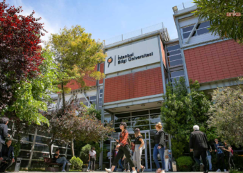İstanbul Bilgi Üniversitesi: Eğitim-öğretim süreçleri planlandığı şekilde devam etmektedir