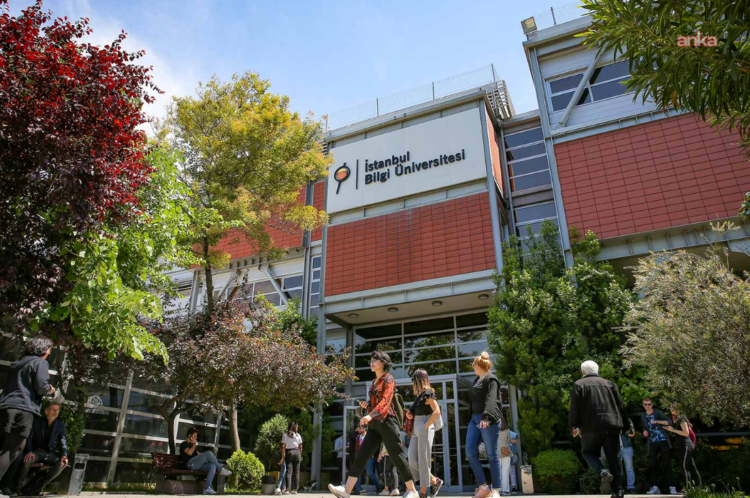 İstanbul Bilgi Üniversitesi: Eğitim-öğretim süreçleri planlandığı şekilde devam etmektedir