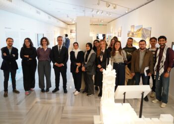 Beyoğlu’nda ‘Kuşbakışı Filistin Sergisi’ne özel tur düzenlendi