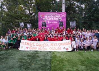 Dünya Kız Çocukları Günü’nde futbol turnuvası düzenlendi
