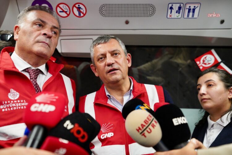 Özgür Özel: Ekrem İmamoğlu metrolarda, icraatlarıyla sesini duyurmaya devam ediyor