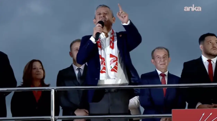 Özgür Özel: “Muhalefete muhalefet etme devrini geride bıraktık”