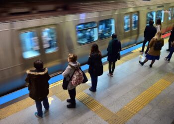 Metro İstanbul’dan “valizle yolculuk” uyarısı
