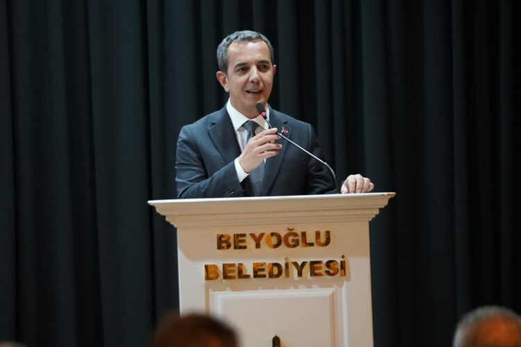 Beyoğlu Belediyesi’nden Amatör Spor Kulüplerine 2.275 Milyon TL Yardım