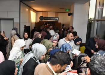 1. Balıkesir Kitap Fuarı’na yoğun ilgi devam ediyor