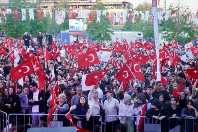 İBB, Cumhuriyet Bayramını İstanbul’un birçok noktasında ücretsiz etkinliklerle kutlayacak…