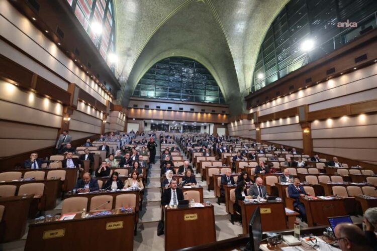 İstanbul ve Gazze’nin kardeş şehir olması teklifi Belediye Meclisinde kabul edildi