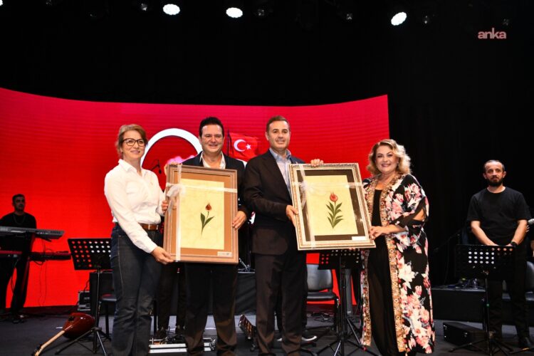 Balıkesirlilerden üç gün süren “10.10” etkinliklerine yoğun ilgi