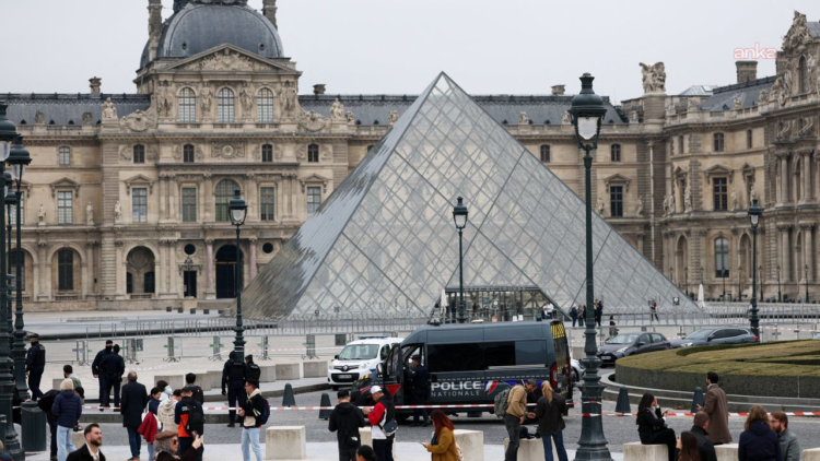 Paris’teki Louvre Müzesi’nden “paha biçilemez” tarihi mücevherler çalındı