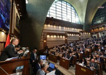 İBB Meclisinde 19 ilçenin 2026 yılı bütçesi onaylandı
