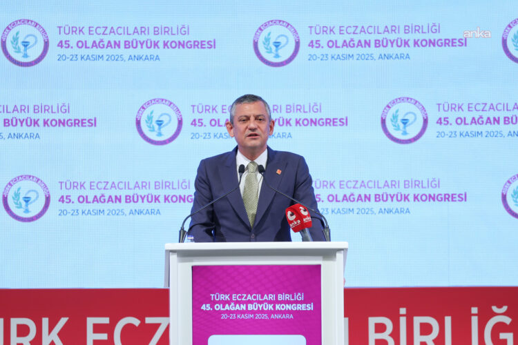 Özgür Özel: “Eczacılar için de yarınlar çok güzel olacak”
