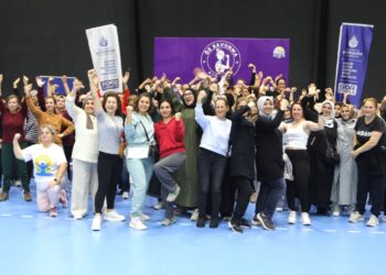 İBB Kadın ve Spor İstanbul’dan öz savunma atölyesi: “Fark et, terk et, bildir”