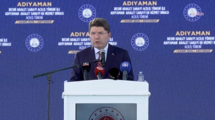 Bakan Tunç: “Deprem bölgesinde 64 bin 663 hukuk davası açıldı”