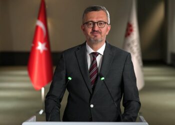 Burhanettin Duran: Zelenskiy, ülkemize bir çalışma ziyareti gerçekleştirecektir