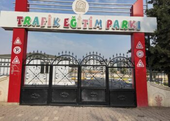 Adıyaman Belediyesi, 6 Şubat depremlerinde hasar gören parkı yeniledi