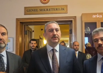 AKP süreç raporunu Meclis Başkanlığı’na sundu