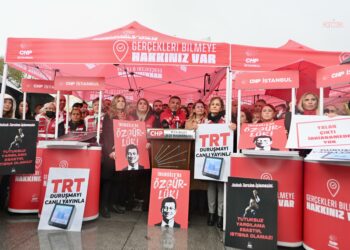 Özgür Çelik: “Düzeni kökünden değiştirmeye geliyoruz”