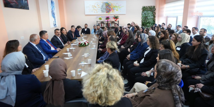 MEB, 2026 yılı öğretmenlik kariyer basamakları kılavuzunu yayımladı