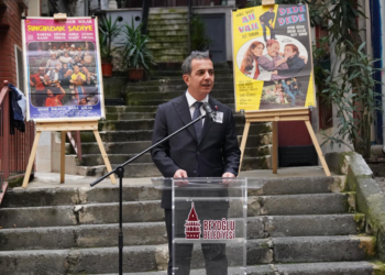 Adile Naşit, vefatının 38. yılında Beyoğlu’nda anıldı