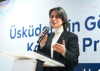 Üsküdar Belediye Başkanı Dedetaş, ilçedeki din görevlileriyle bir araya geldi