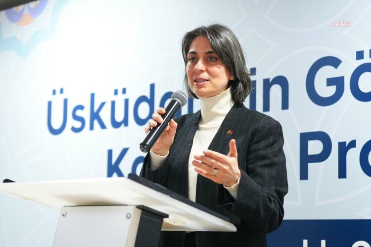 Üsküdar Belediye Başkanı Dedetaş, ilçedeki din görevlileriyle bir araya geldi