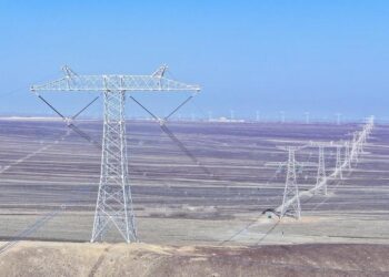 Çin’in Xinjiang bölgesinden iletilen toplam elektrik miktarı 1 trilyon kilovat-saati aştı