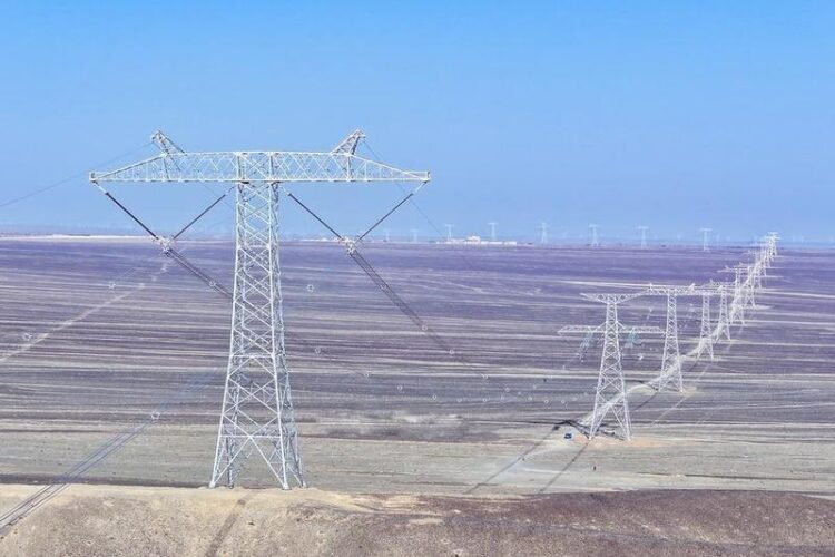 Çin’in Xinjiang bölgesinden iletilen toplam elektrik miktarı 1 trilyon kilovat-saati aştı