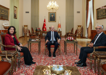 İmralı Heyeti’nin TBMM Başkanı Kurtulmuş’u ziyareti…
