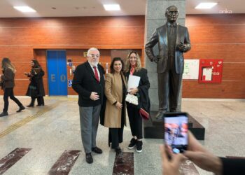 Sedef Kabaş adli kontrolle serbest bırakıldı