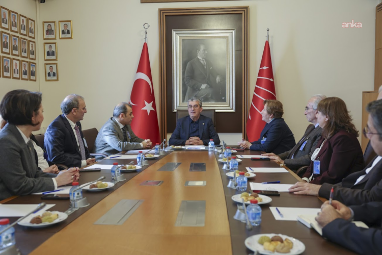 CHP’li Günaydın, TTB heyeti ile TBMM’de bir araya geldi