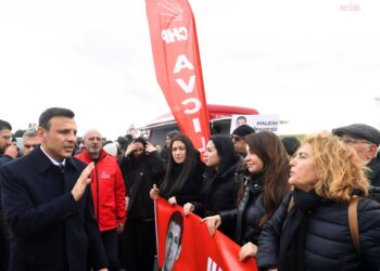 Özgür Çelik: “Nasıl geçmişte kumpas davaları çöktüyse, bu davalar da çökecek”