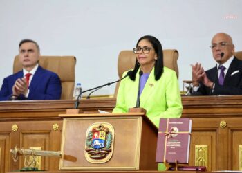 Venezuela Geçici Devlet Başkanı’ndan ABD’ye egemenlik mesajı