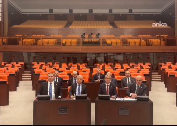 CHP’nin “Meclis’i terk etmeme” eylemi sürüyor…