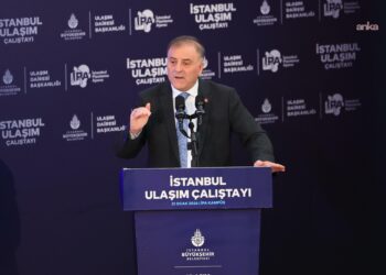 Nuri Aslan’dan ‘billboard’ açıklaması