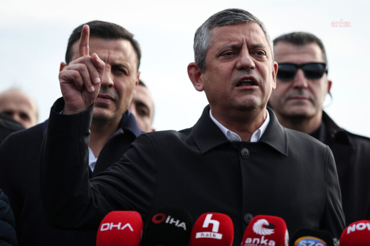 Özgür Özel: “İmamoğlu’nun diplomasını ne yaparsanız yapın Erdoğan’ı yeneceğiz”