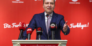 Erbakan: Yargıda partisine göre hukuk uygulamalarının karşısındayız