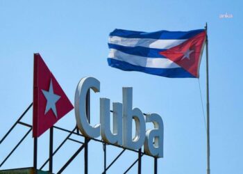 Küba, Venezuela’da ölen 32 askeri personel için ulusal yas ilan etti