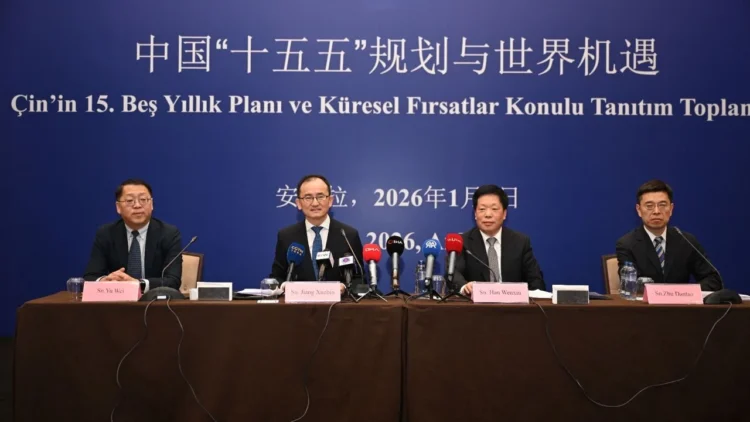 Çin’in “15. Beş Yıllık Planı ve Küresel Fırsatlar” toplantısı Ankara’da yapıldı
