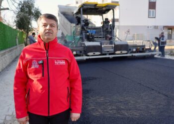 Adıyaman Belediyesi’nden Yeni Mahalle’de yol mesaisi…