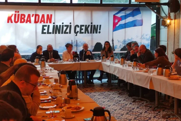 Küba’ya yönelik soykırım ablukasına karşı büyük dayanışma kampanyası…