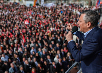 Özgür Özel: ”Erdoğan’dan bir tek erken seçim sandığını istiyoruz”