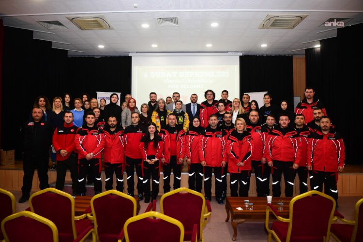 Sancaktepe Belediyesi’nden 6 Şubat depremlerinde hayatını kaybeden vatandaşları anma programı