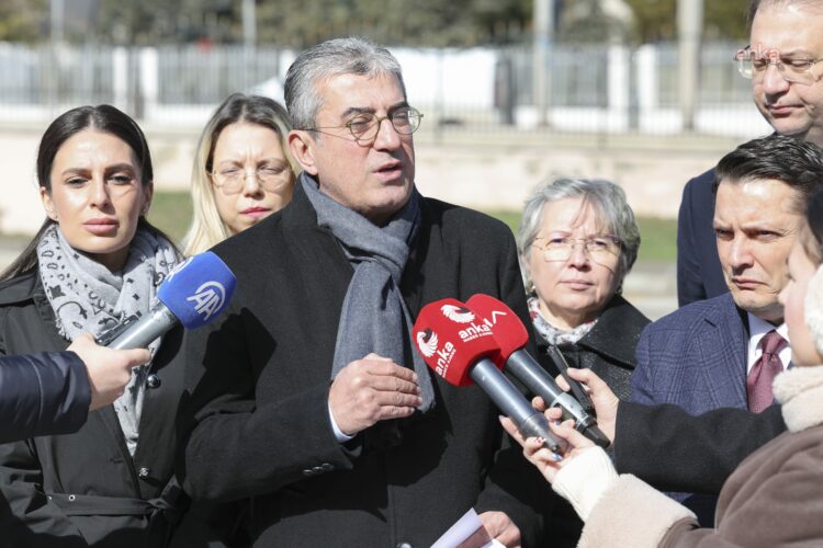 Günaydın: “Hukuki düzenlemelerin objektif olması ve şahsa bağlı olmaması nerede?”